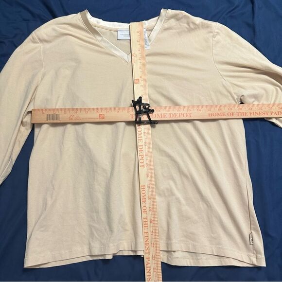 Liz Claiborne Cream V-Neck Sweater with Satin Neckline - Picture 7 of 7